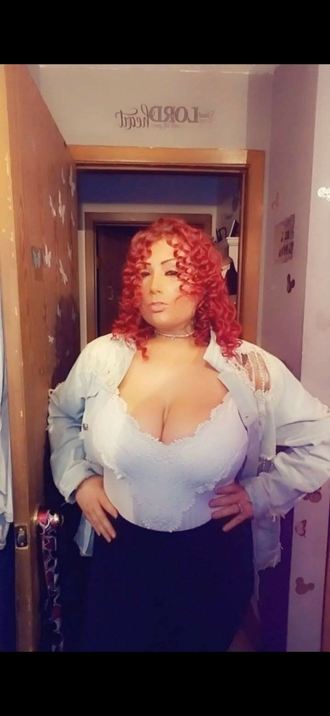 ariesnicole96 onlyfans leaked picture 2