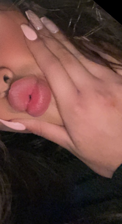 asianbabygiiirl onlyfans leaked picture 2