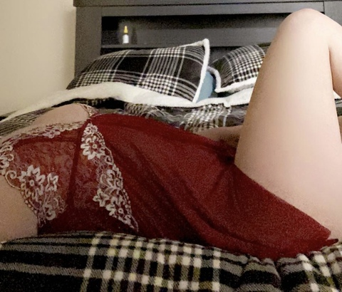 babe1988 onlyfans leaked picture 2