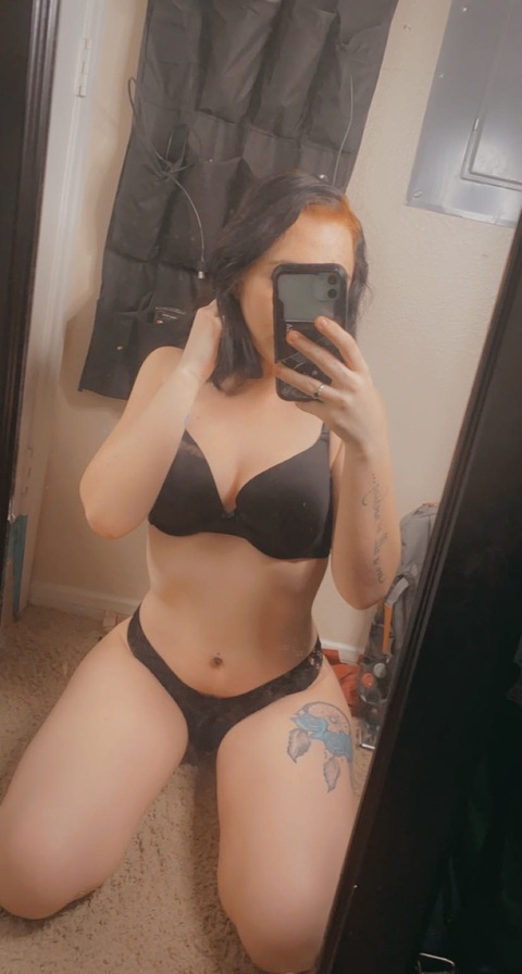 babycakezbunny onlyfans leaked picture 2