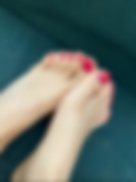 babyfeet236 onlyfans leaked picture 2