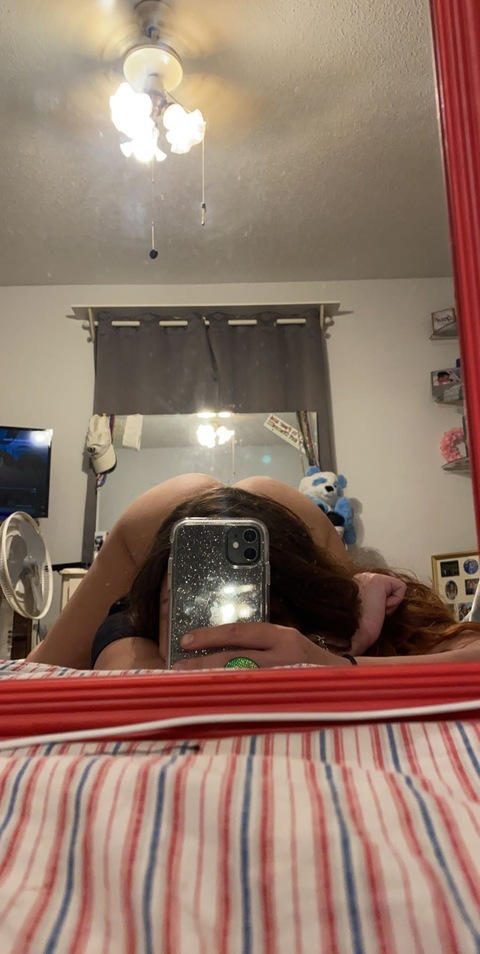 babyyygirrrll onlyfans leaked picture 2