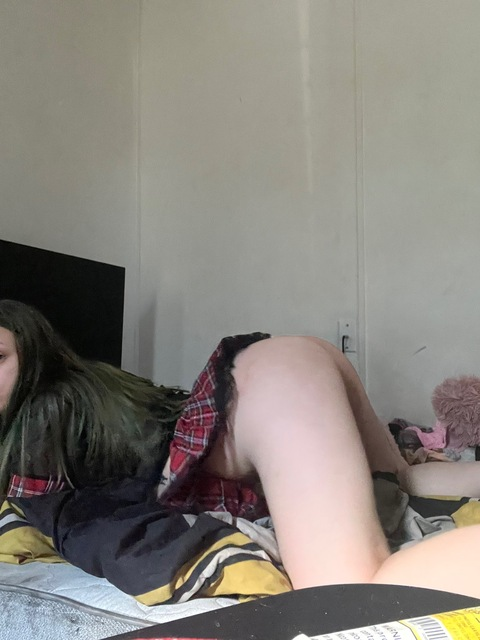 bratty.baby.girl.free onlyfans leaked picture 2