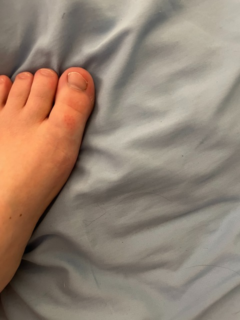 christina_feet_28 onlyfans leaked picture 2