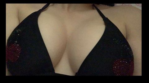 chrry_babe onlyfans leaked picture 2