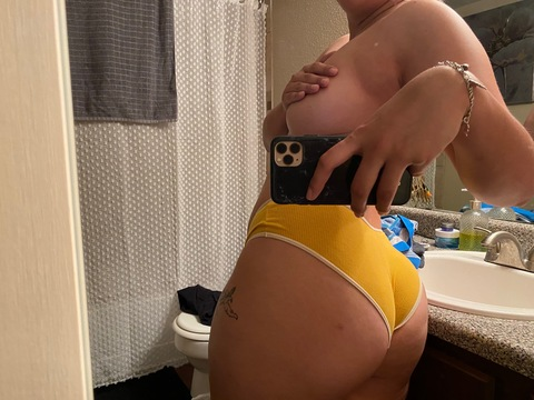 creamingmami onlyfans leaked picture 2