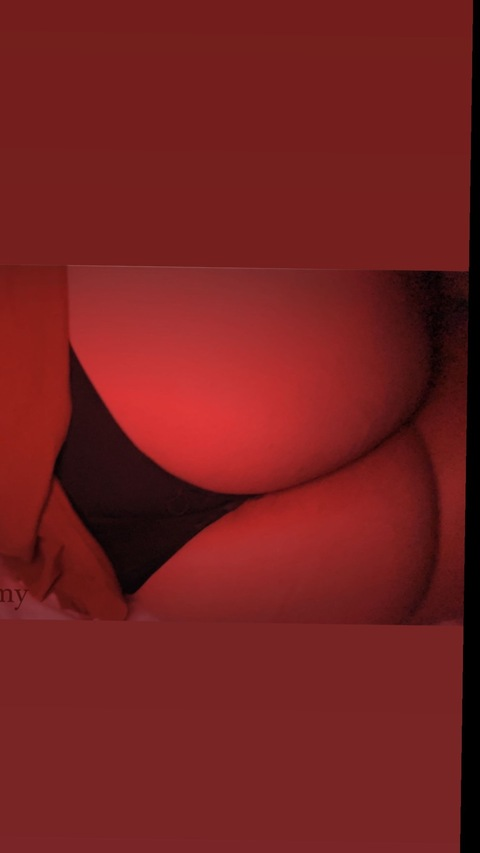 creamy_dreamyy onlyfans leaked picture 2