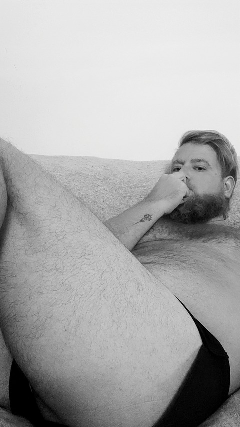 crisblondebeard onlyfans leaked picture 2