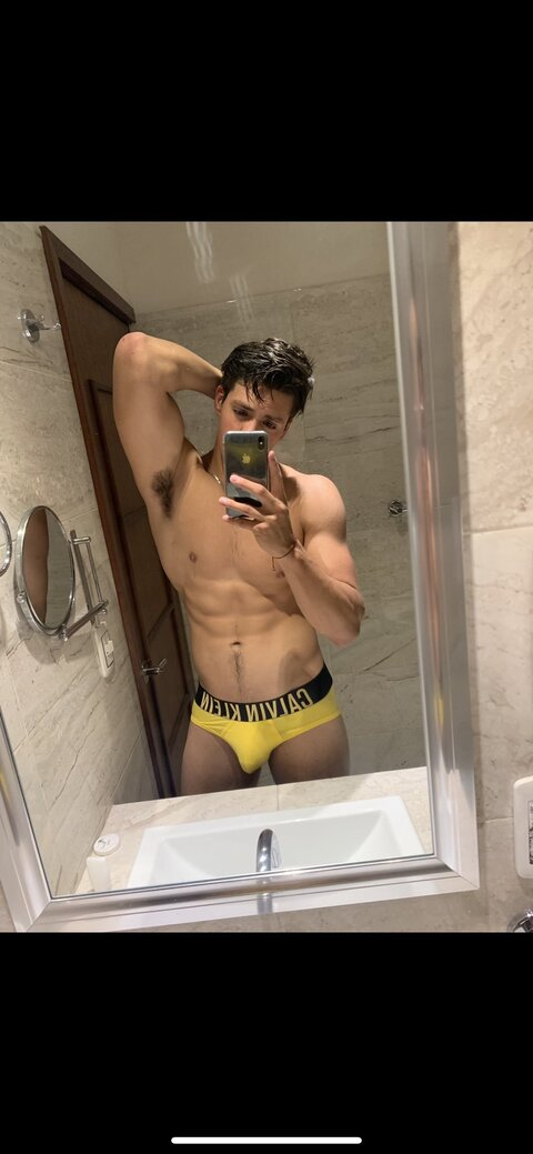 danpadillamx1 onlyfans leaked picture 2