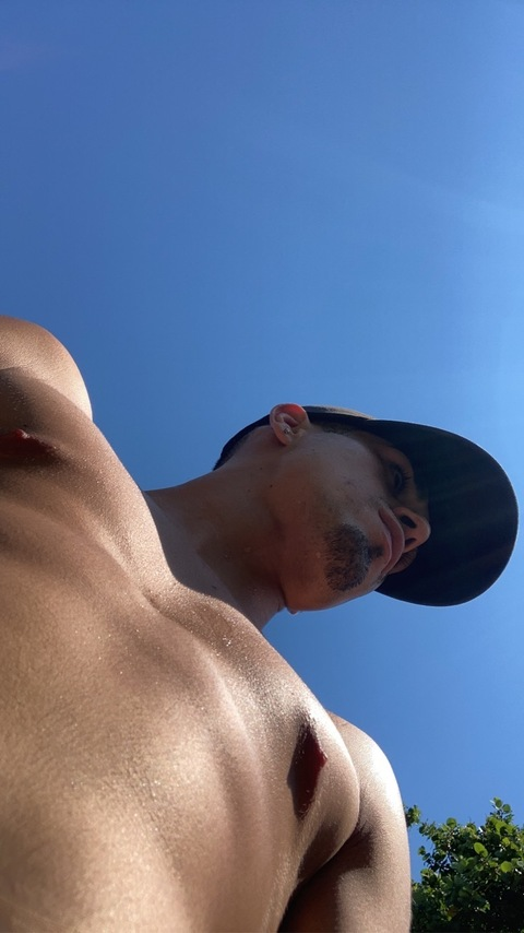 diegoox1718 onlyfans leaked picture 2