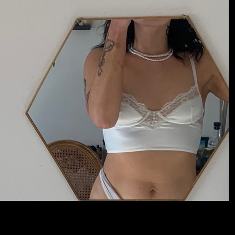 emmyseven onlyfans leaked picture 2