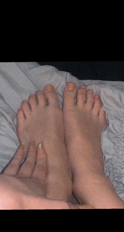 feet4oudaizzz onlyfans leaked picture 2