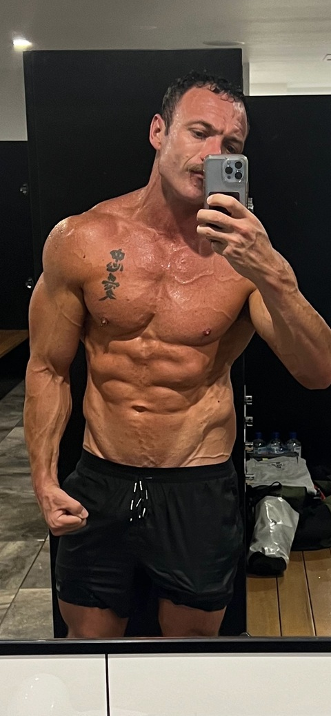 fitdaddy69 onlyfans leaked picture 2