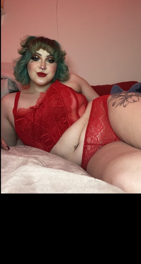 foxy_goth_bimbo onlyfans leaked picture 2