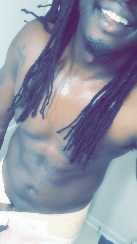 freakedoutdread onlyfans leaked picture 2