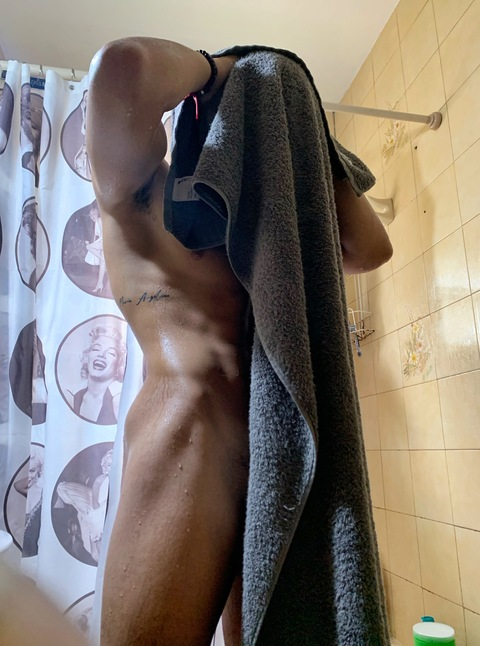 gianlucaok onlyfans leaked picture 2