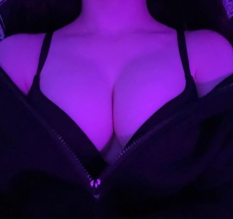 hela.gotnes onlyfans leaked picture 2