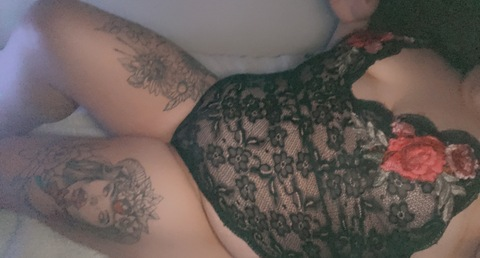 hellfirexholywaterxo onlyfans leaked picture 2