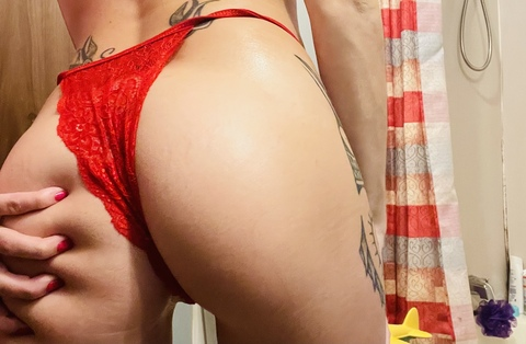 heybabyannalove onlyfans leaked picture 2