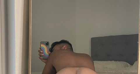 itshmna onlyfans leaked picture 2