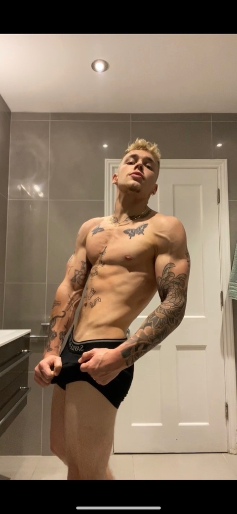 jpsof2 onlyfans leaked picture 2
