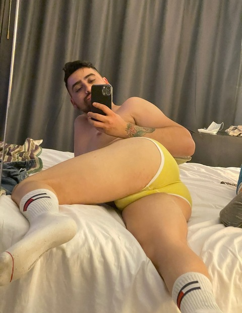 jvrgtrrzoficial onlyfans leaked picture 2