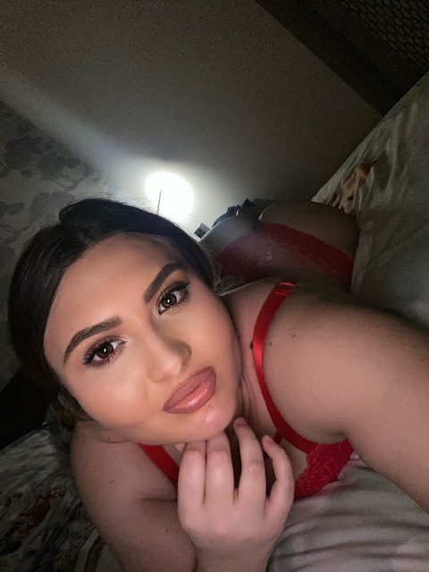 karina198 onlyfans leaked picture 2