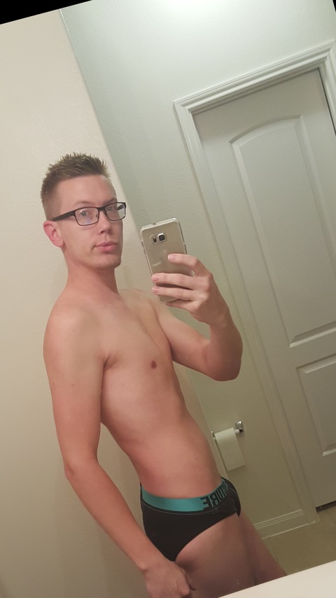 kevmhart83 onlyfans leaked picture 2