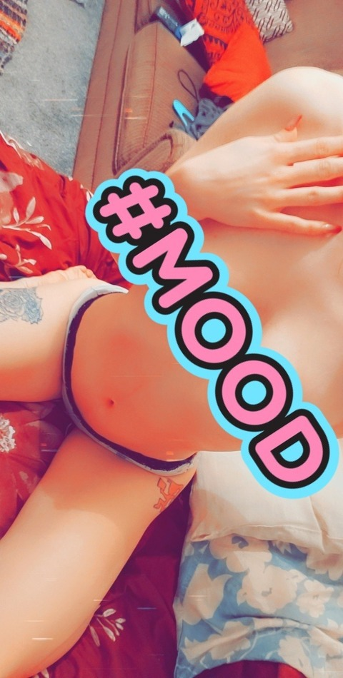 kitkat98 onlyfans leaked picture 2