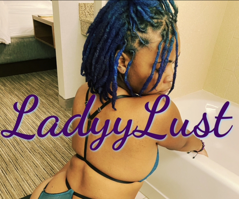 ladyylust22 onlyfans leaked picture 2
