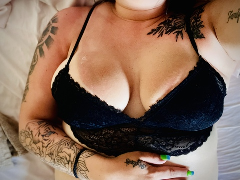 lakinnxo onlyfans leaked picture 2