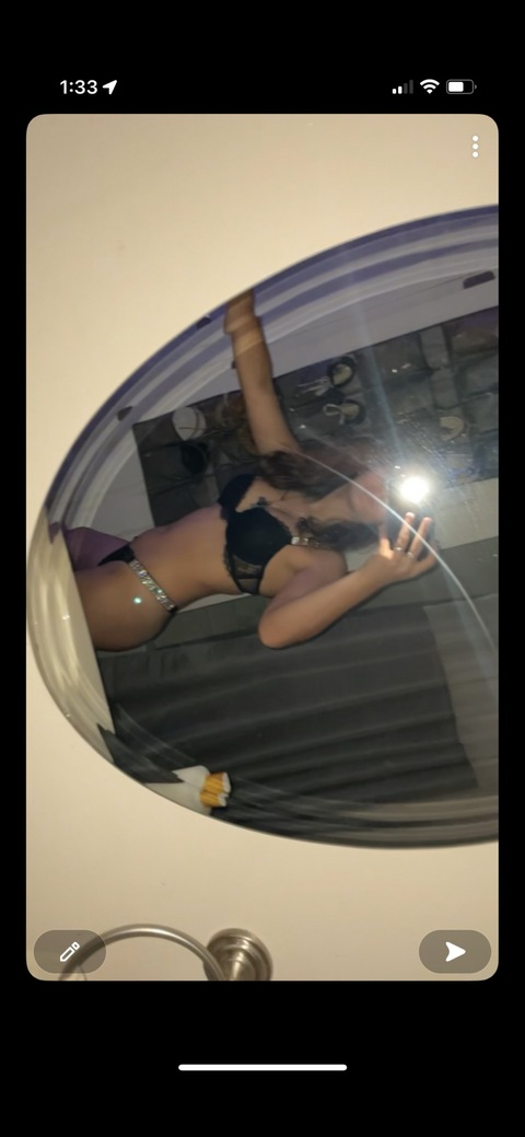 lanes.lynn22 onlyfans leaked picture 2