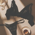 lolaalingerie avatar