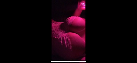 lorenza09 onlyfans leaked picture 2