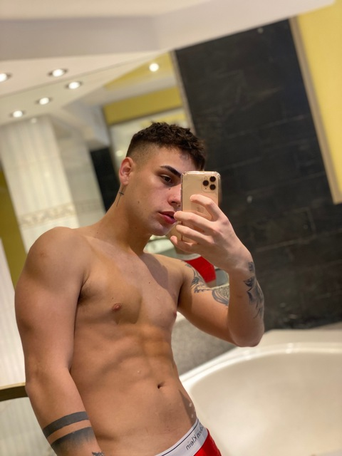 luciorodriguezfree onlyfans leaked picture 2