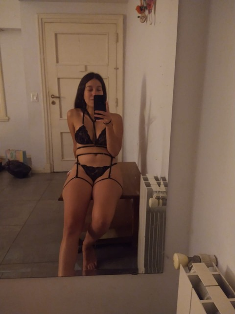 lupehoney onlyfans leaked picture 2