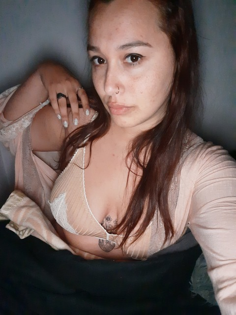 luzbelgold onlyfans leaked picture 2