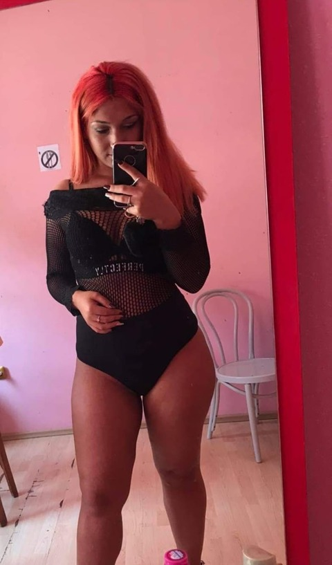 maddyy1 onlyfans leaked picture 2