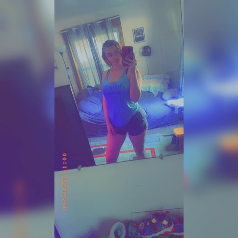 mariiee_babbyy20 onlyfans leaked picture 2