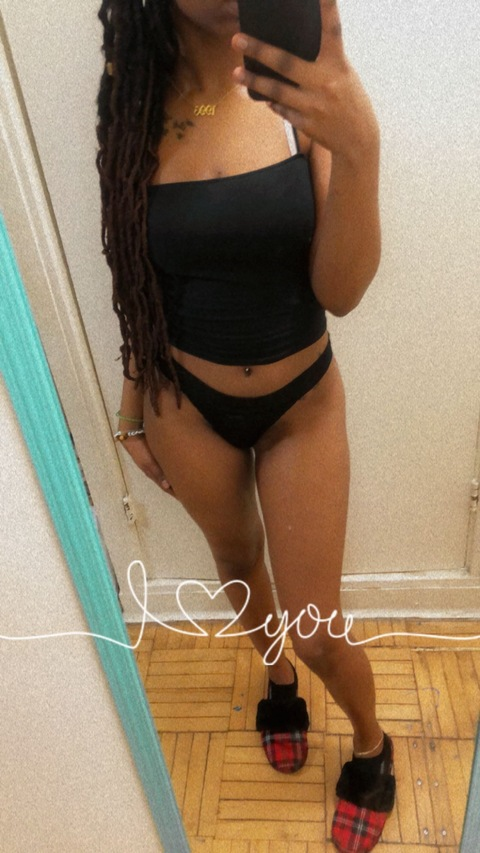 mochataija onlyfans leaked picture 2