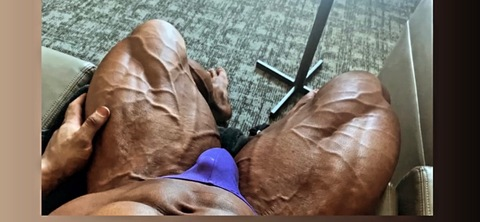 musclegodmass onlyfans leaked picture 2