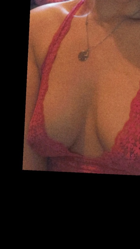 rosierosierosiexoxo onlyfans leaked picture 2