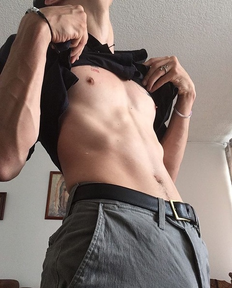 rubi0kai onlyfans leaked picture 2
