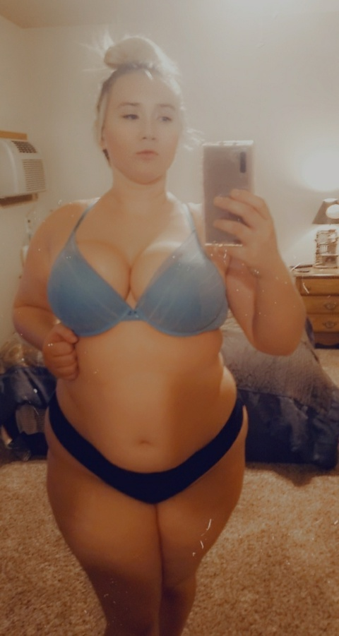 samanthaleeg onlyfans leaked picture 2