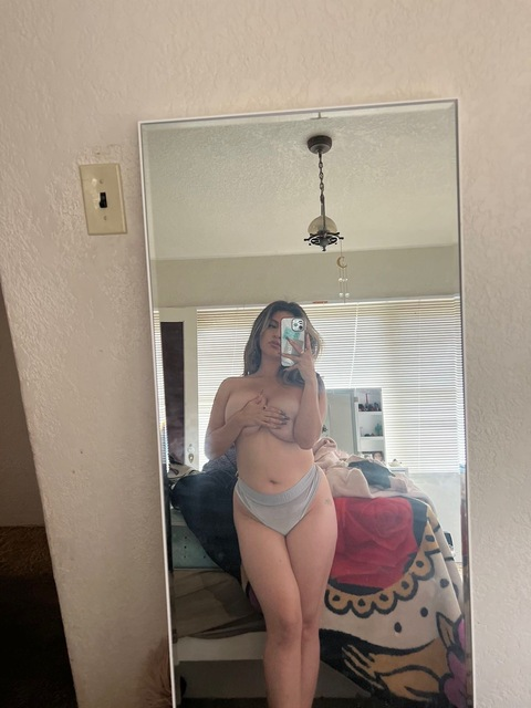 scorpiogoddess888 onlyfans leaked picture 2