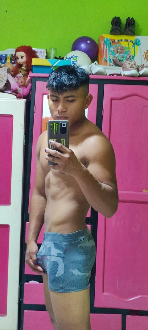 shadow19998 onlyfans leaked picture 2