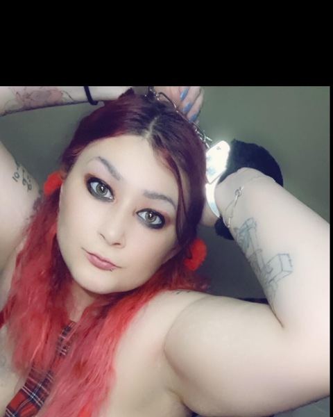 shortybaddie96 onlyfans leaked picture 2