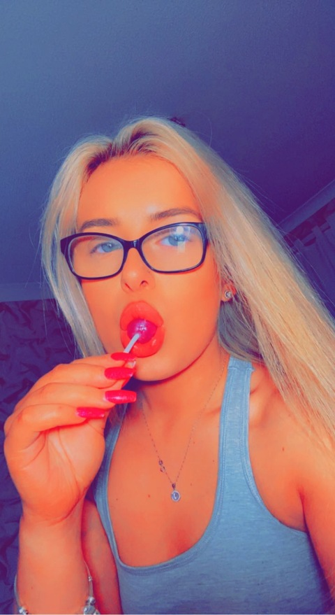 stylishblonde onlyfans leaked picture 2