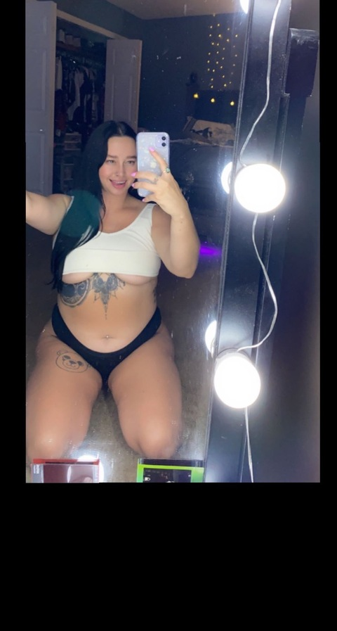 sweetlikecandy0221 onlyfans leaked picture 2