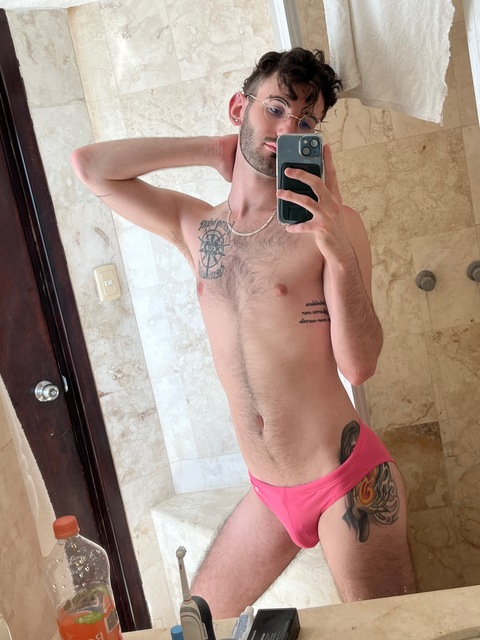 thekingswit onlyfans leaked picture 2